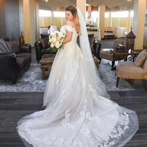 Meet your Posher, Valerie